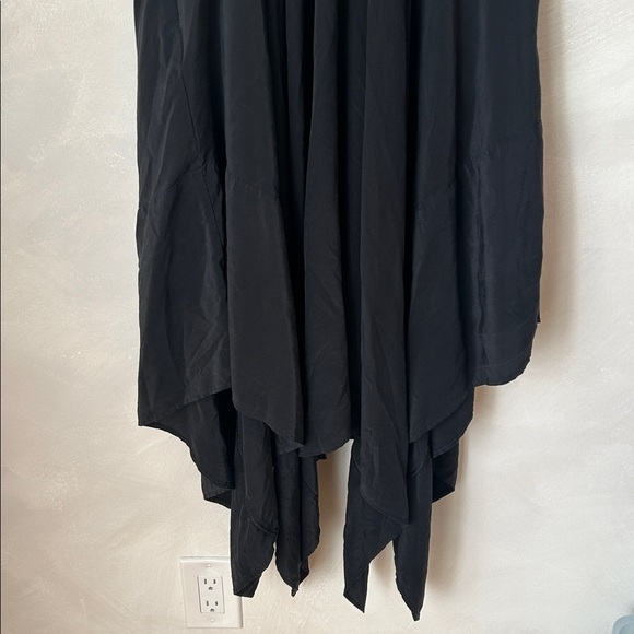 NICHOLAS Black fit & flare cocktail dress, zipper back, asymmetrical hem strappy - Picture 4 of 8